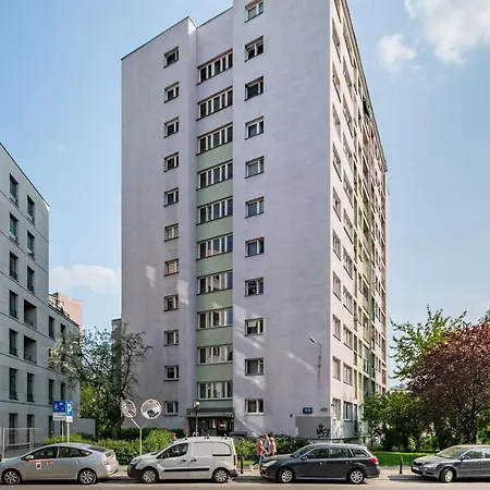 Gornoslaska 17/19 By Homeprime Lägenhet