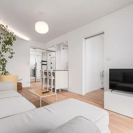 Gornoslaska 17/19 By Homeprime