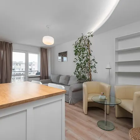Gornoslaska 17/19 By Homeprime Apartment
